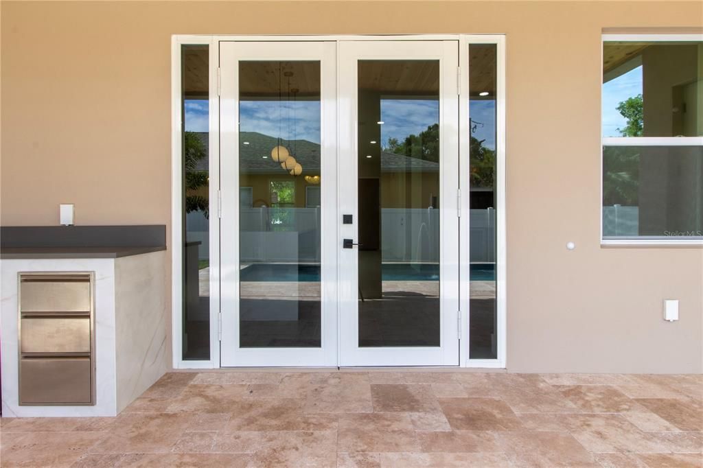 For Sale: $1,285,000 (4 beds, 3 baths, 2834 Square Feet)