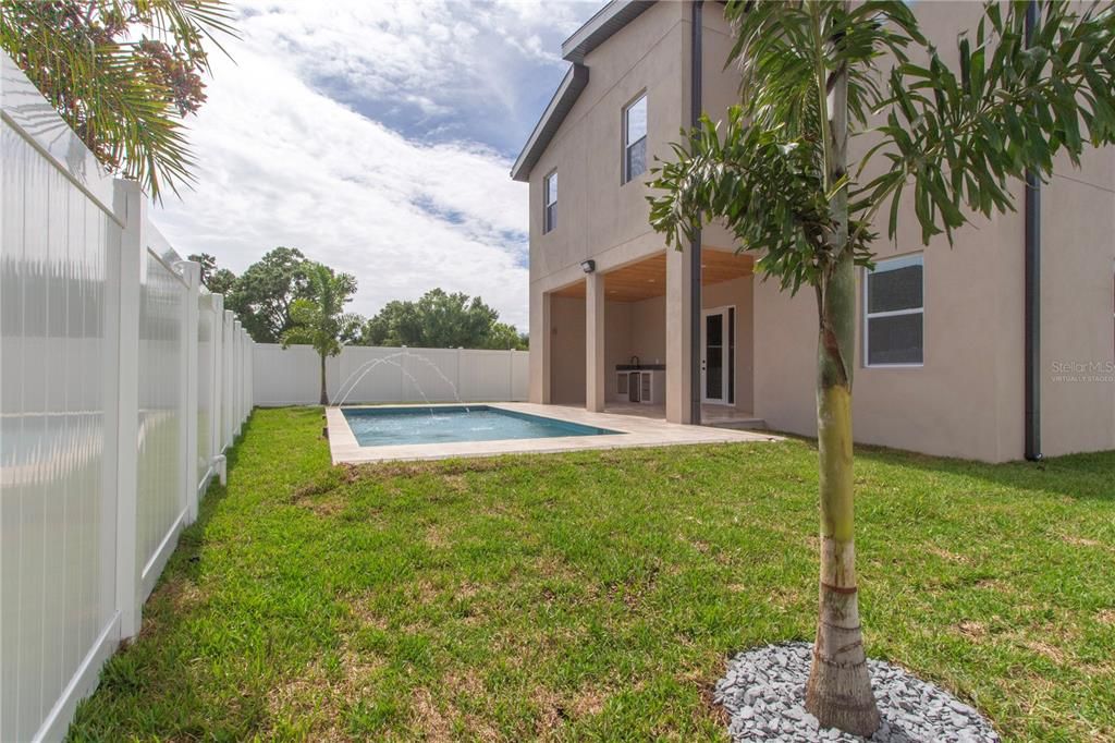 For Sale: $1,285,000 (4 beds, 3 baths, 2834 Square Feet)