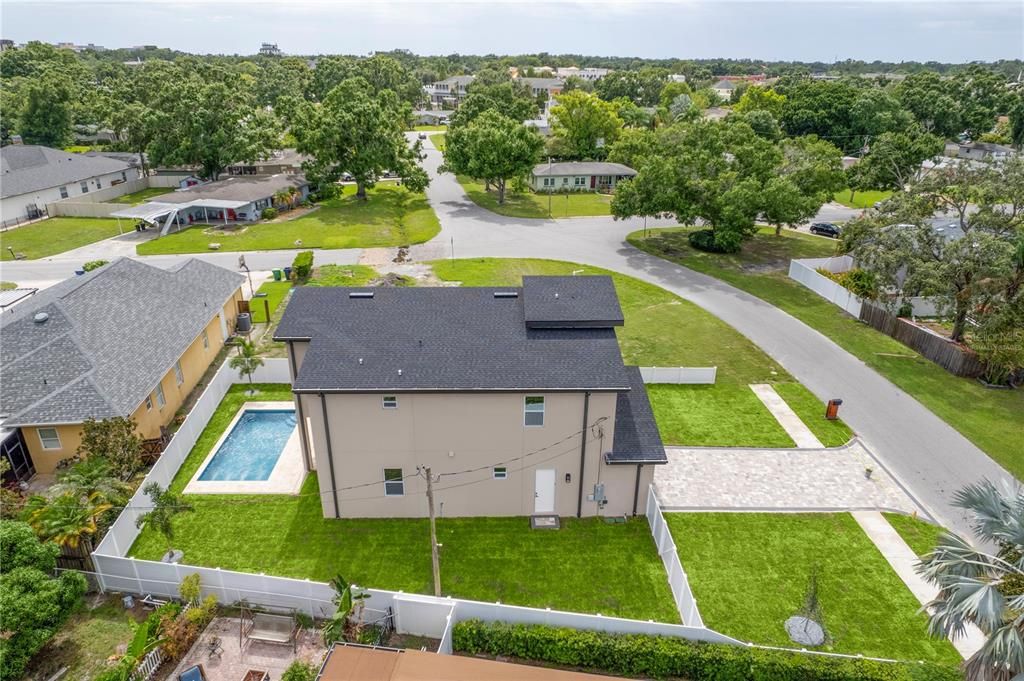 For Sale: $1,285,000 (4 beds, 3 baths, 2834 Square Feet)