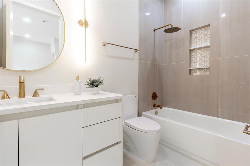 For Sale: $1,285,000 (4 beds, 3 baths, 2834 Square Feet)