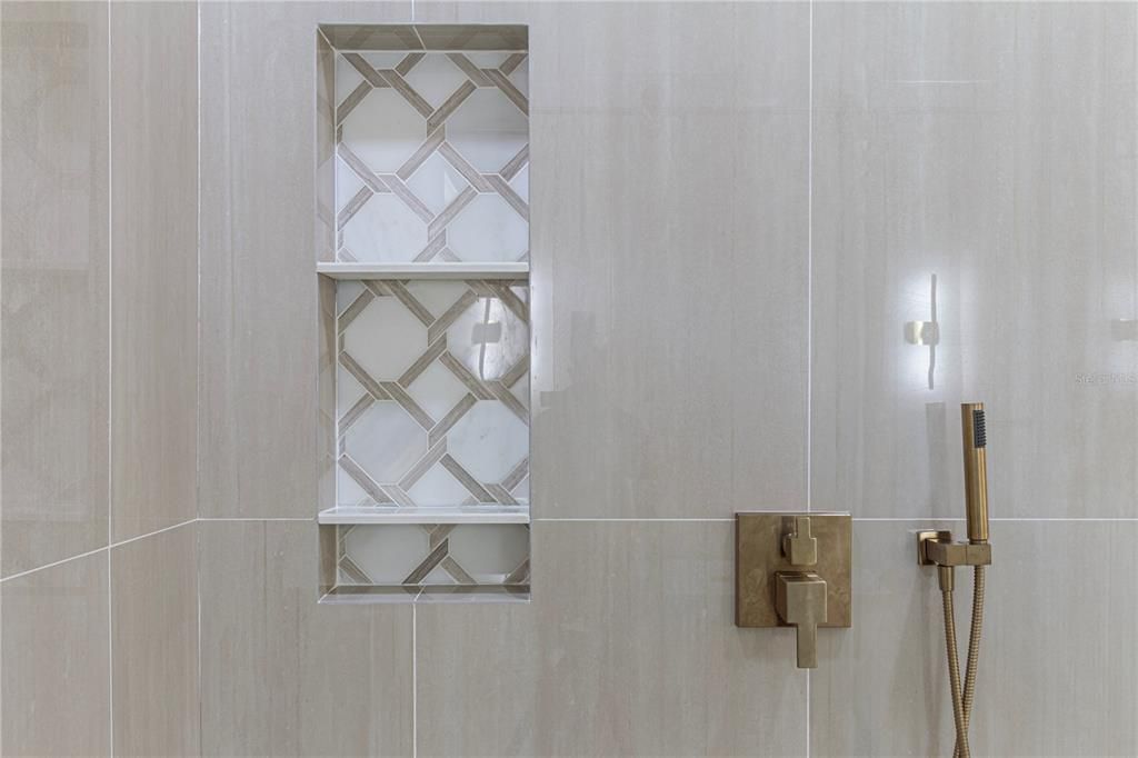 For Sale: $1,285,000 (4 beds, 3 baths, 2834 Square Feet)