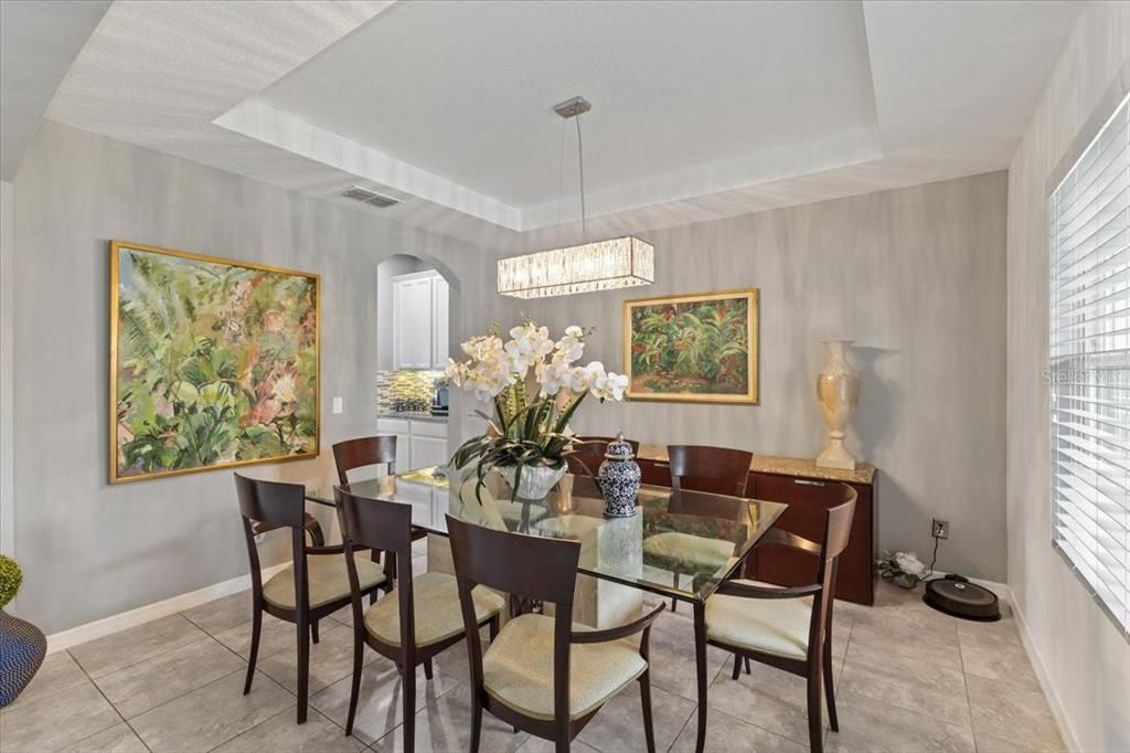 En Venta: $1,500,000 (4 camas, 3 baños, 4000 Pies cuadrados)