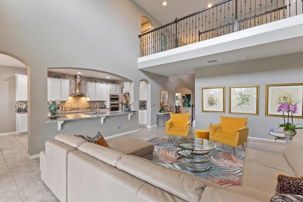 En Venta: $1,500,000 (4 camas, 3 baños, 4000 Pies cuadrados)