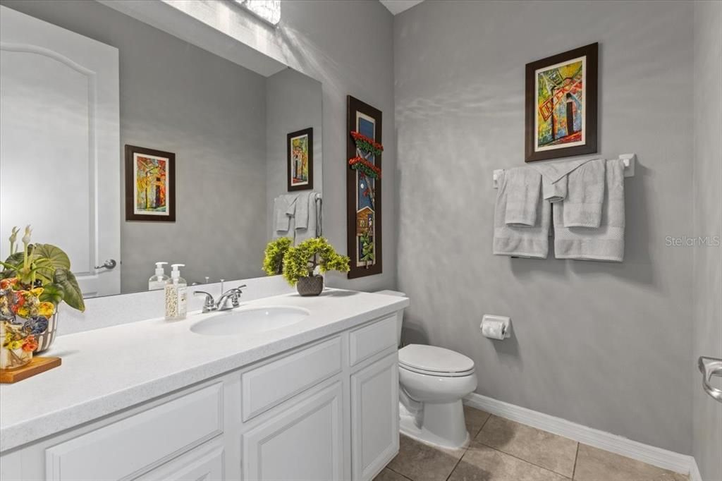 En Venta: $1,500,000 (4 camas, 3 baños, 4000 Pies cuadrados)