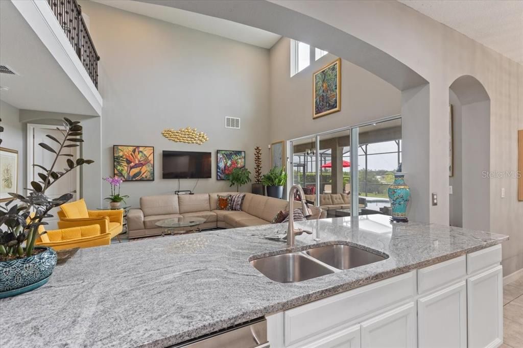 En Venta: $1,500,000 (4 camas, 3 baños, 4000 Pies cuadrados)