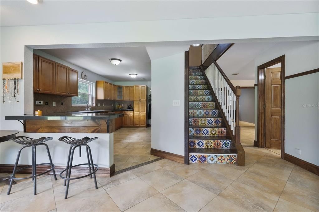 待售: $724,999 (4 贝兹, 2 浴室, 2865 平方英尺)