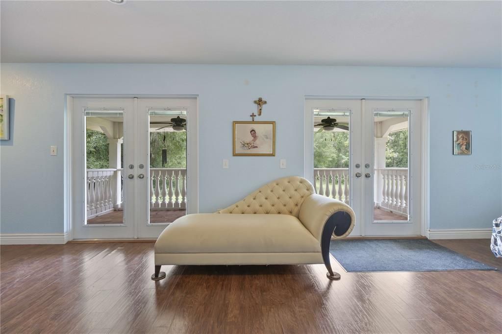 待售: $724,999 (4 贝兹, 2 浴室, 2865 平方英尺)