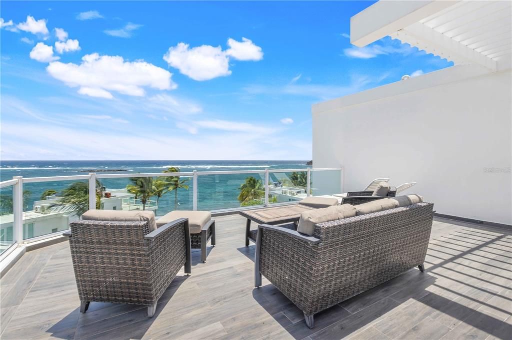 待售: $1,250,000 (4 贝兹, 3 浴室, 3083 平方英尺)