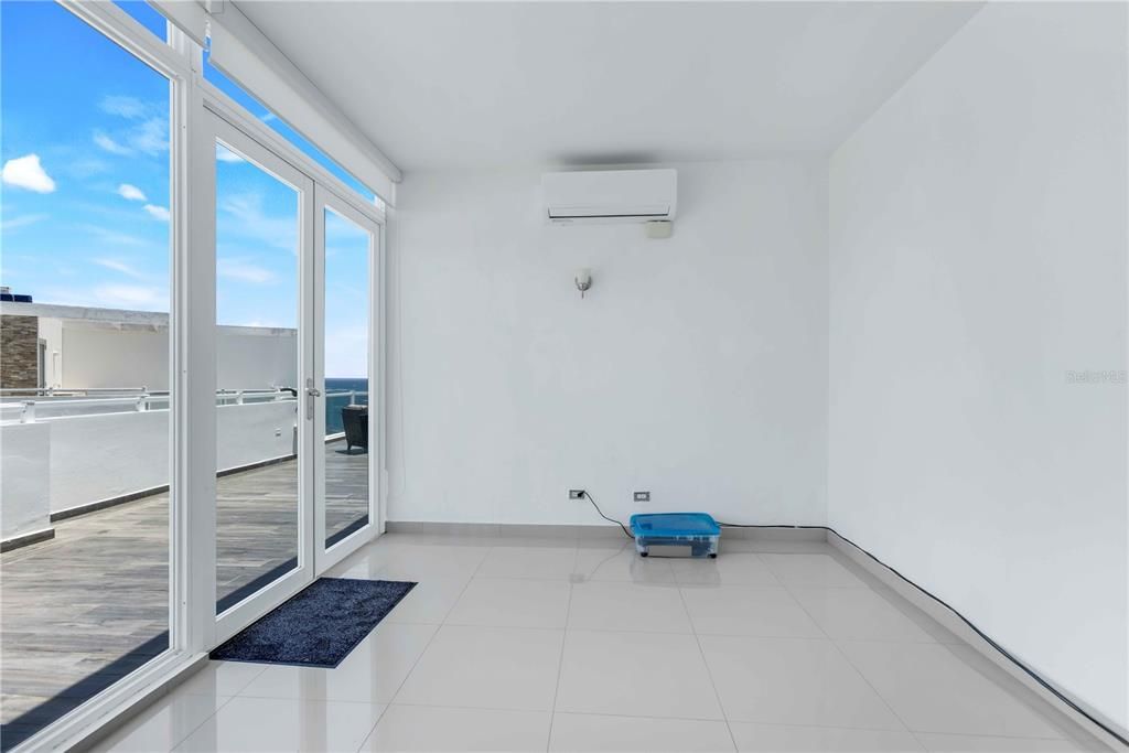 待售: $1,250,000 (4 贝兹, 3 浴室, 3083 平方英尺)