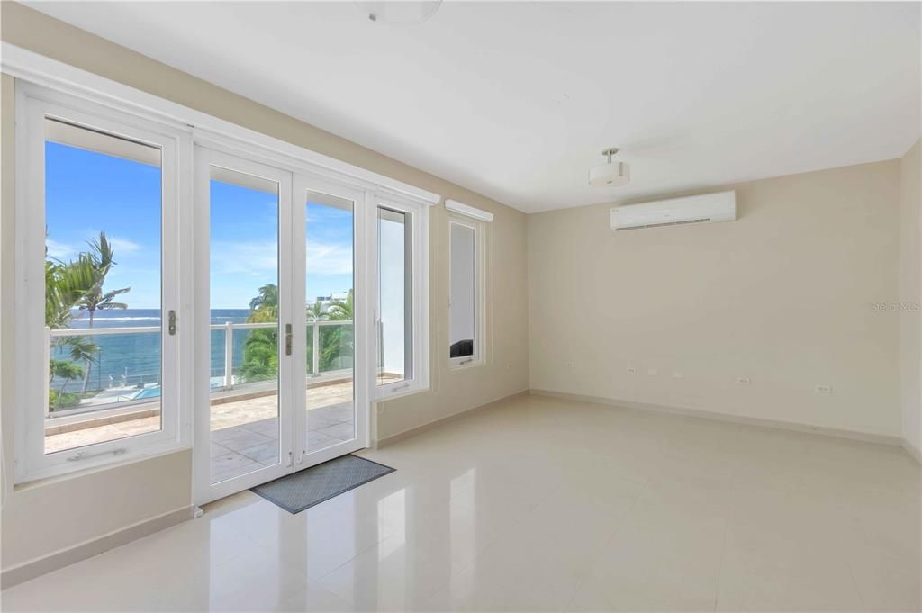 待售: $1,250,000 (4 贝兹, 3 浴室, 3083 平方英尺)