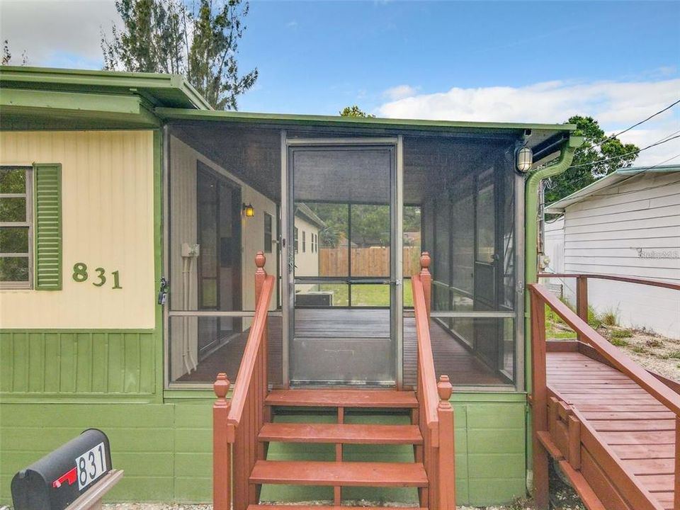 出租: $2,350 (4 贝兹, 3 浴室, 1440 平方英尺)