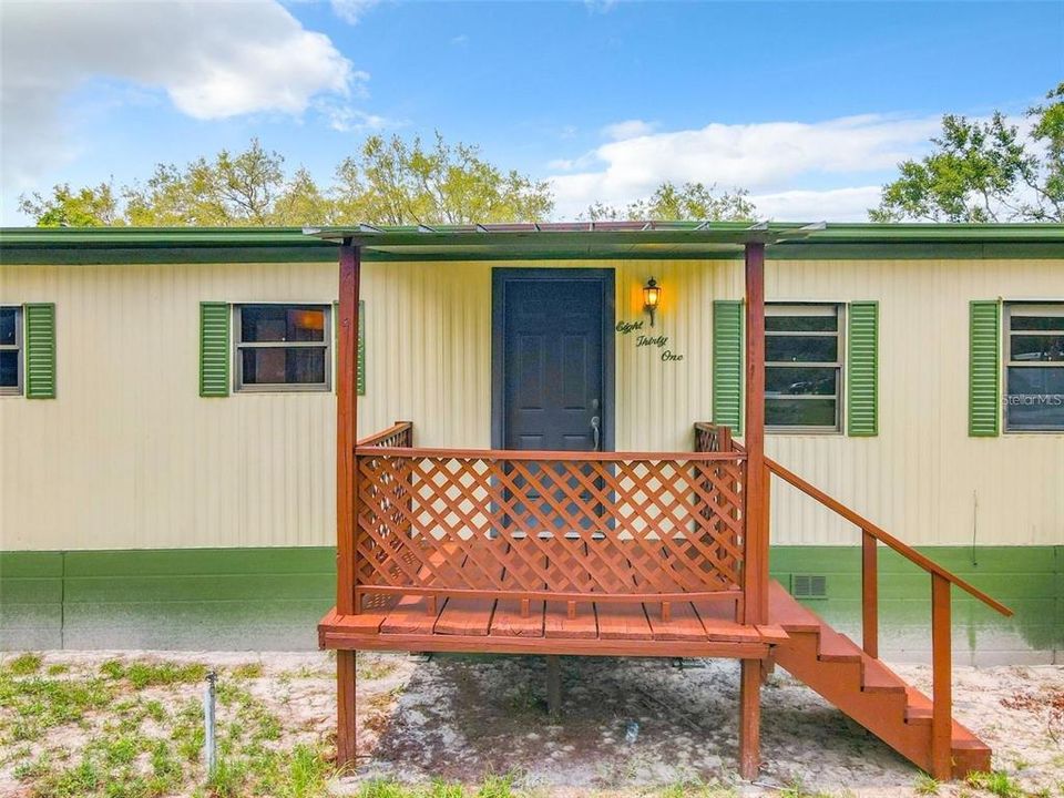 出租: $2,350 (4 贝兹, 3 浴室, 1440 平方英尺)