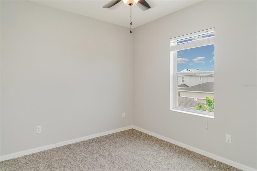 Active With Contract: $409,900 (3 beds, 2 baths, 1996 Square Feet)