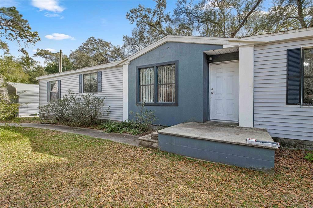 For Sale: $150,000 (3 beds, 2 baths, 1506 Square Feet)