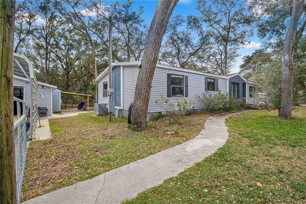 For Sale: $150,000 (3 beds, 2 baths, 1506 Square Feet)