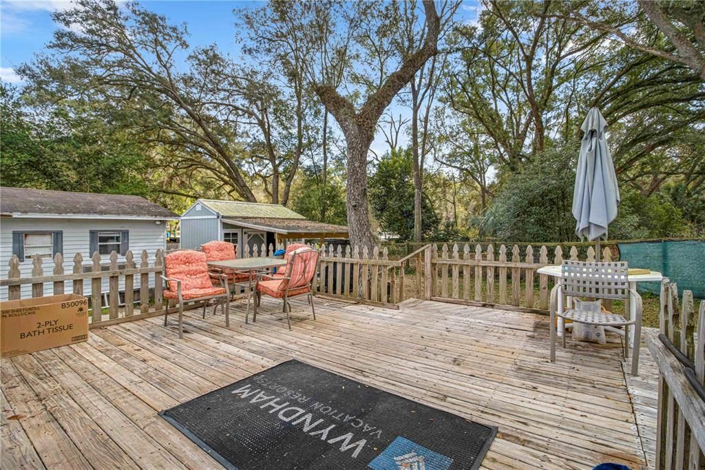 For Sale: $150,000 (3 beds, 2 baths, 1506 Square Feet)