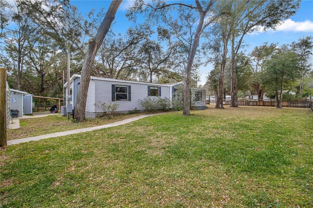 For Sale: $150,000 (3 beds, 2 baths, 1506 Square Feet)