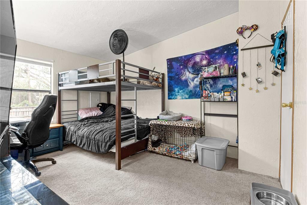 For Sale: $150,000 (3 beds, 2 baths, 1506 Square Feet)