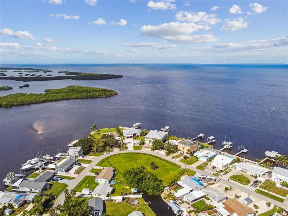 En Venta: $225,000 (0.19 acres)