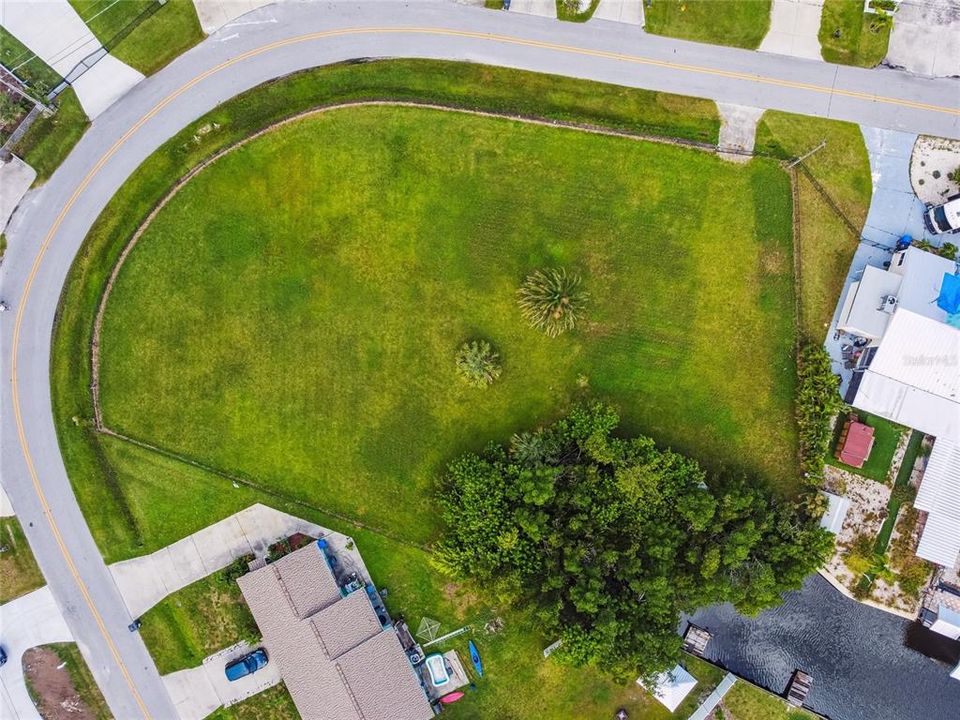 En Venta: $225,000 (0.19 acres)