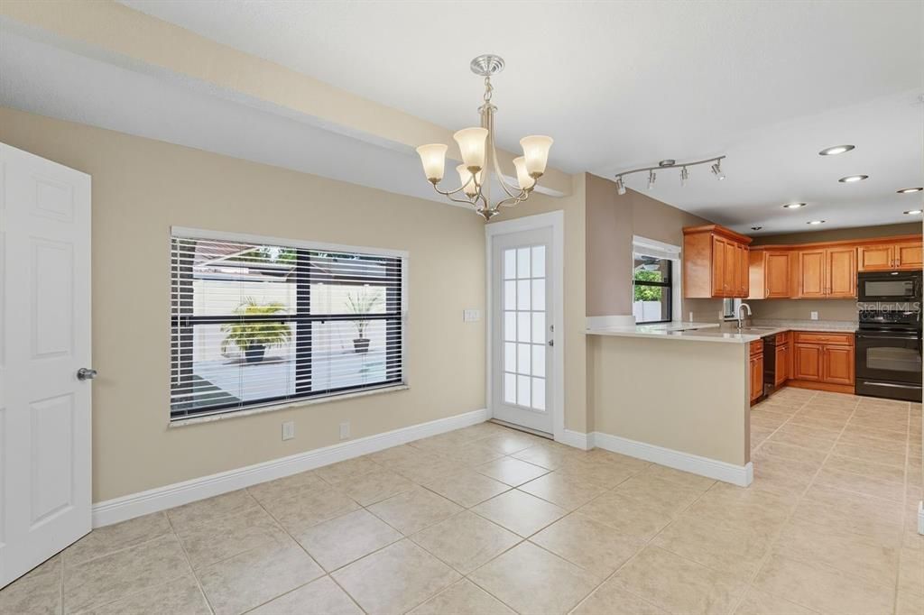 待售: $649,900 (3 贝兹, 2 浴室, 1947 平方英尺)