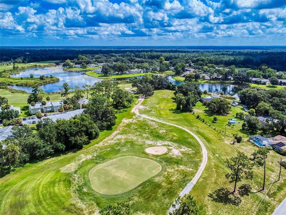 合同活跃: $118,000 (1 贝兹, 1 浴室, 822 平方英尺)