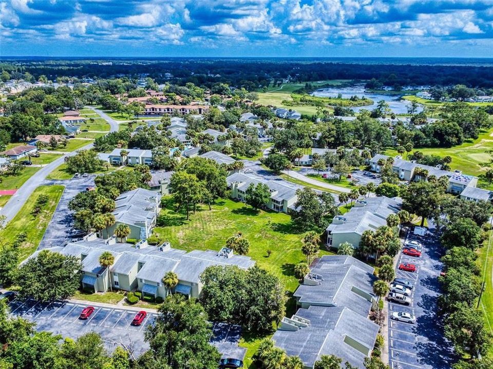 合同活跃: $118,000 (1 贝兹, 1 浴室, 822 平方英尺)