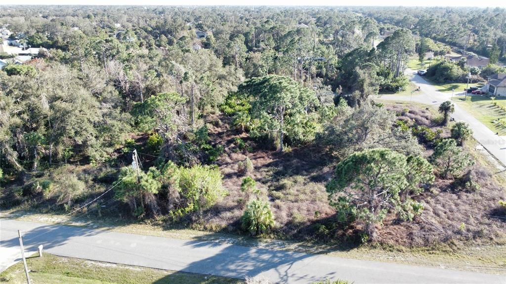 En Venta: $81,800 (0.74 acres)