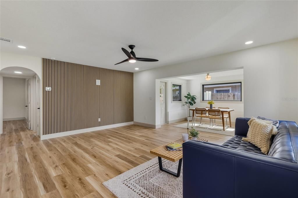 For Sale: $515,000 (3 beds, 2 baths, 1564 Square Feet)