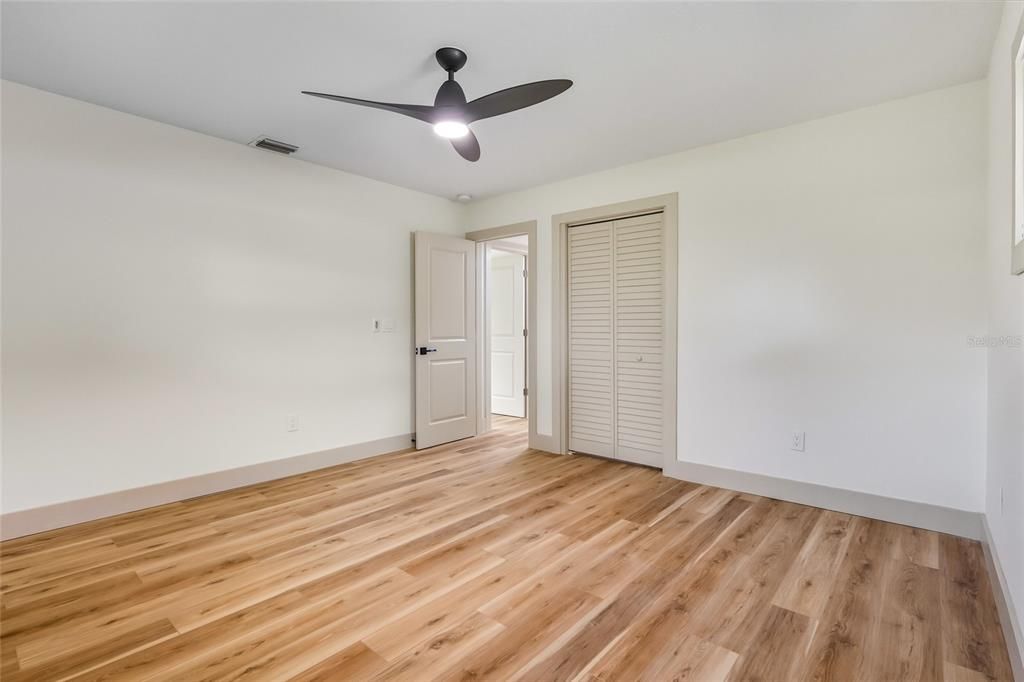 For Sale: $515,000 (3 beds, 2 baths, 1564 Square Feet)