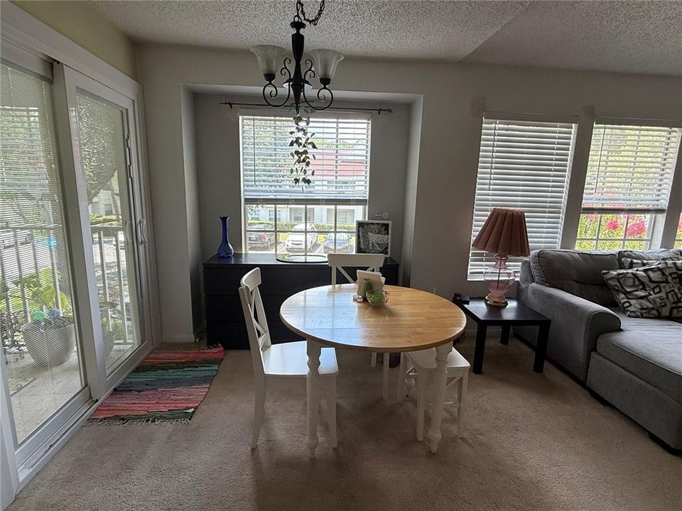 En Venta: $250,000 (2 camas, 2 baños, 971 Pies cuadrados)