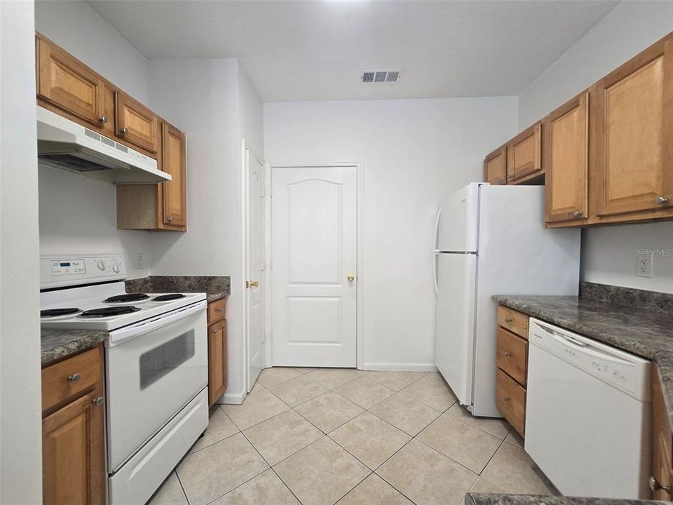 En Renta: $1,599 (2 camas, 2 baños, 1175 Pies cuadrados)