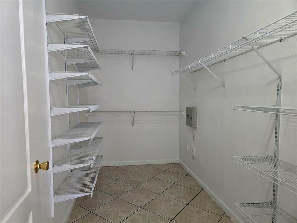 En Renta: $1,599 (2 camas, 2 baños, 1175 Pies cuadrados)