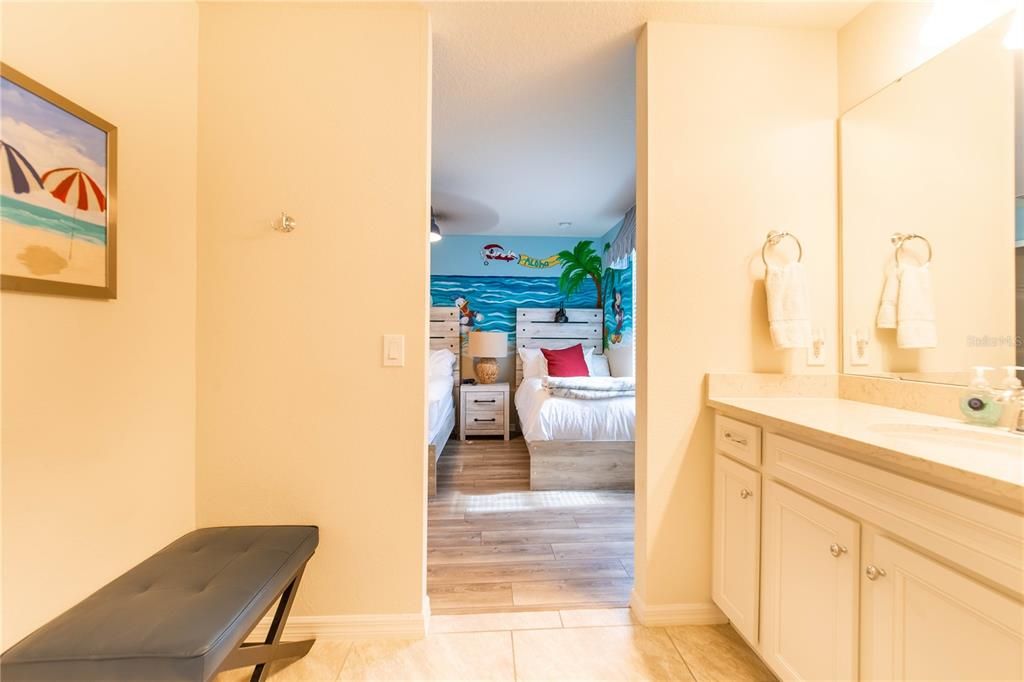 For Sale: $989,000 (8 beds, 6 baths, 4036 Square Feet)