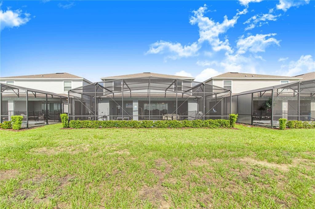 For Sale: $989,000 (8 beds, 6 baths, 4036 Square Feet)