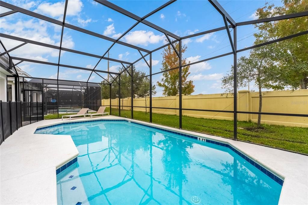 For Sale: $790,000 (10 beds, 8 baths, 4275 Square Feet)