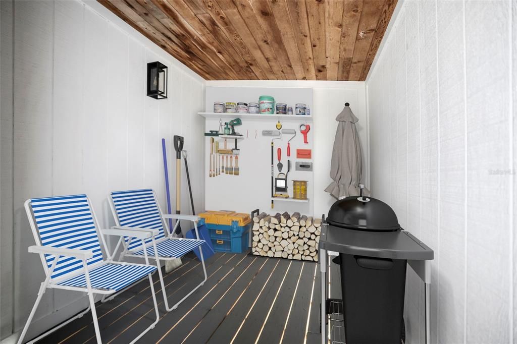 待售: $999,999 (3 贝兹, 2 浴室, 1635 平方英尺)