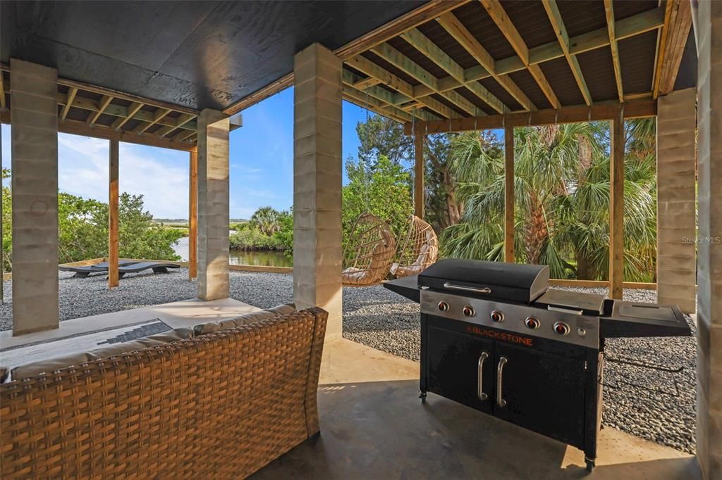 待售: $999,999 (3 贝兹, 2 浴室, 1635 平方英尺)