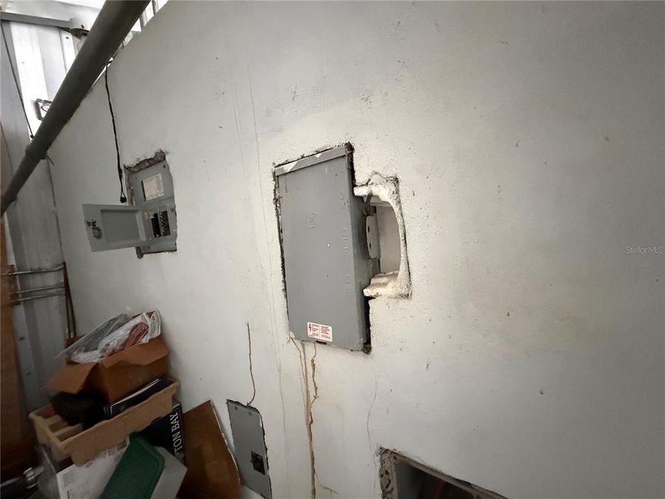 For Sale: $225,000 (4 beds, 3 baths, 1648 Square Feet)