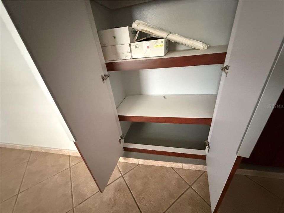 For Sale: $225,000 (4 beds, 3 baths, 1648 Square Feet)