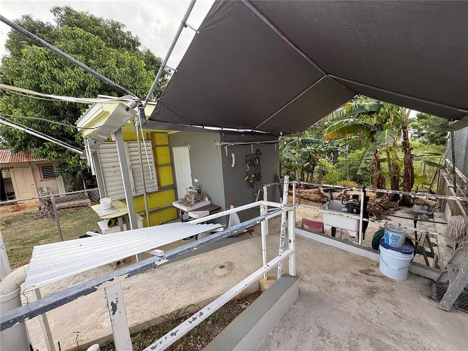 For Sale: $225,000 (4 beds, 3 baths, 1648 Square Feet)