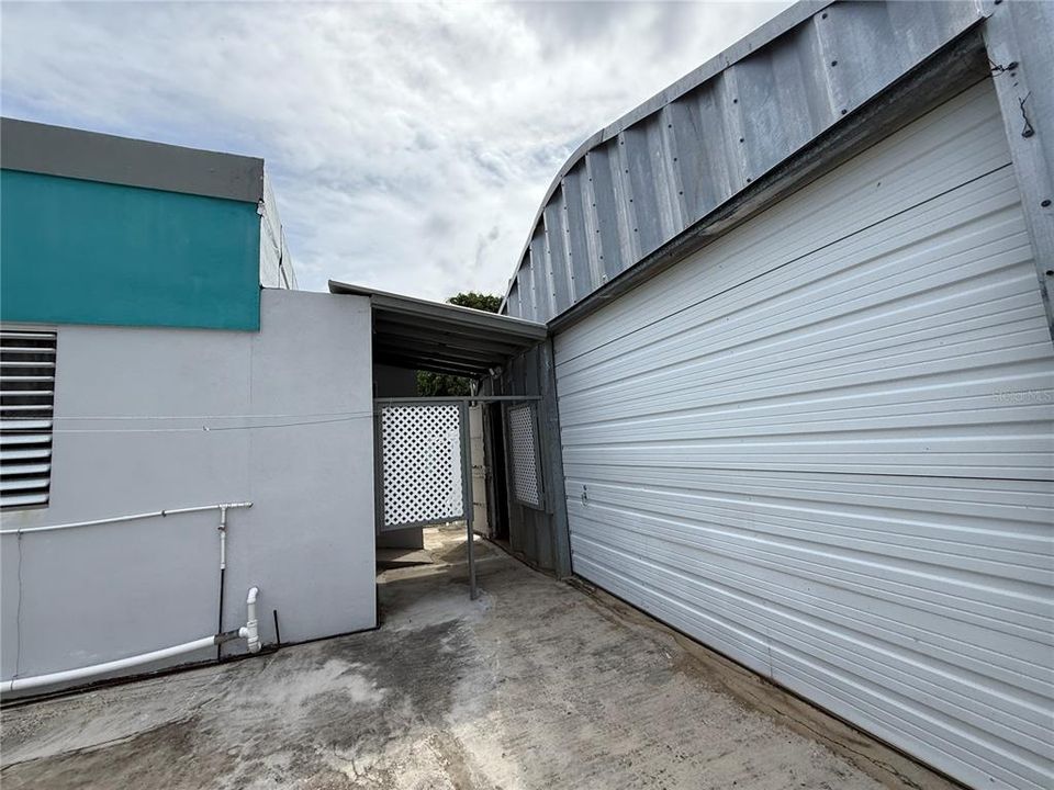 For Sale: $225,000 (4 beds, 3 baths, 1648 Square Feet)