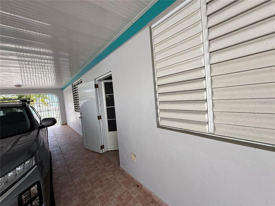 For Sale: $225,000 (4 beds, 3 baths, 1648 Square Feet)