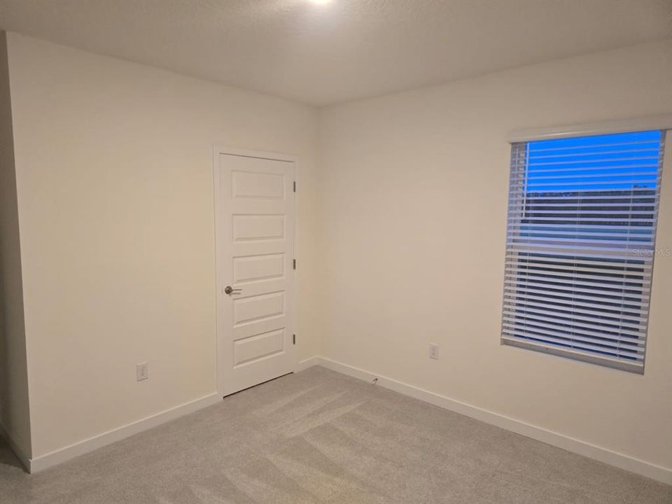 For Rent: $3,500 (5 beds, 3 baths, 2200 Square Feet)