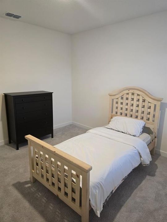 For Rent: $3,500 (5 beds, 3 baths, 2200 Square Feet)