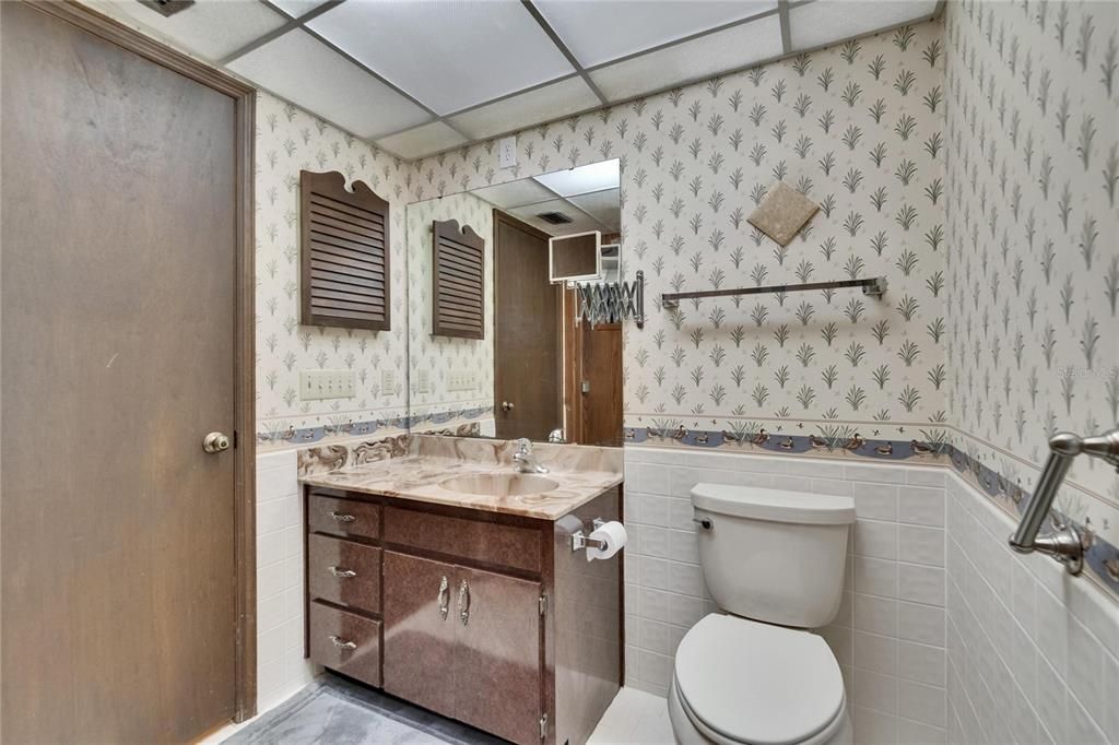 На продажу: $685,000 (3 спален, 2 ванн, 1856 Квадратных фут)