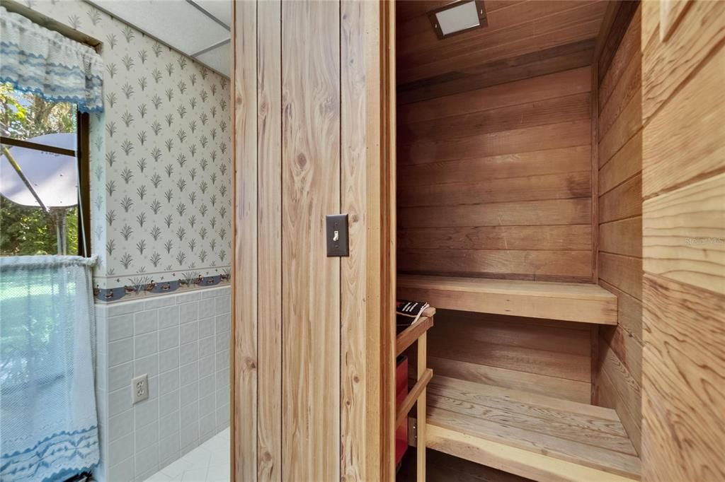 На продажу: $685,000 (3 спален, 2 ванн, 1856 Квадратных фут)