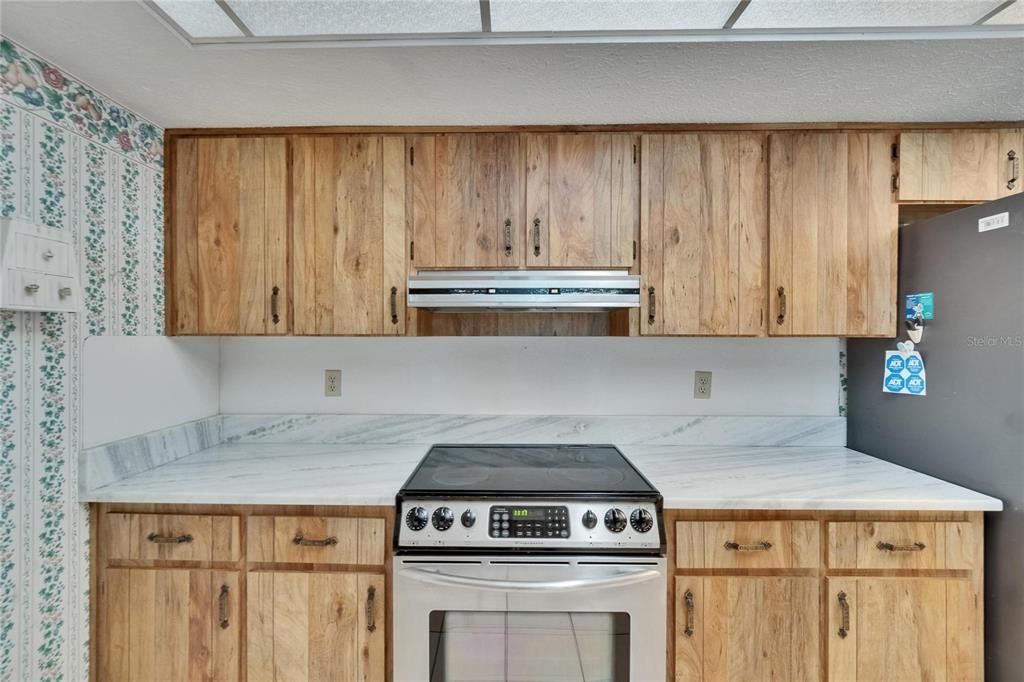 На продажу: $685,000 (3 спален, 2 ванн, 1856 Квадратных фут)