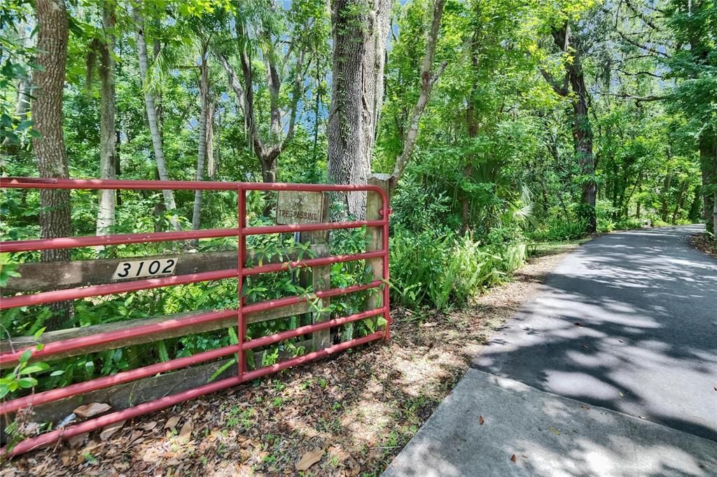 На продажу: $685,000 (3 спален, 2 ванн, 1856 Квадратных фут)