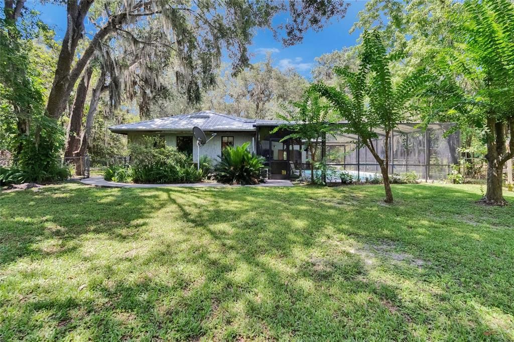 На продажу: $685,000 (3 спален, 2 ванн, 1856 Квадратных фут)